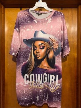Haute Mess Size L Pink/Purple Cowgirl Top